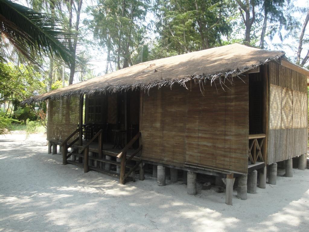 Menjangan Resort 卡里蒙贾瓦 客房 照片