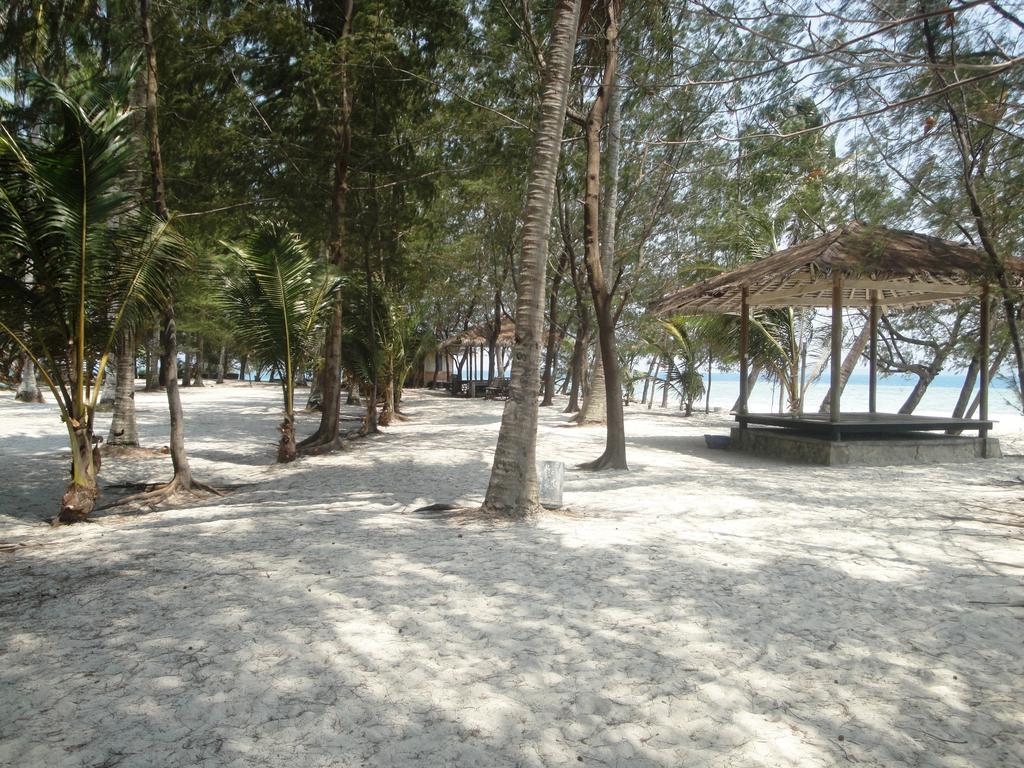 Menjangan Resort 卡里蒙贾瓦 客房 照片