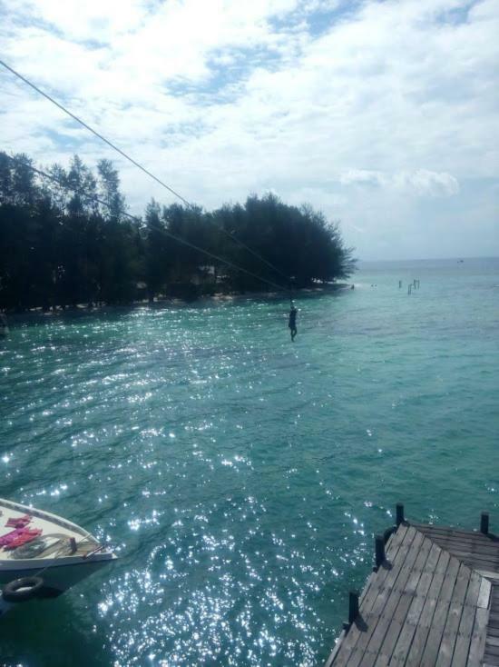 Menjangan Resort 卡里蒙贾瓦 外观 照片
